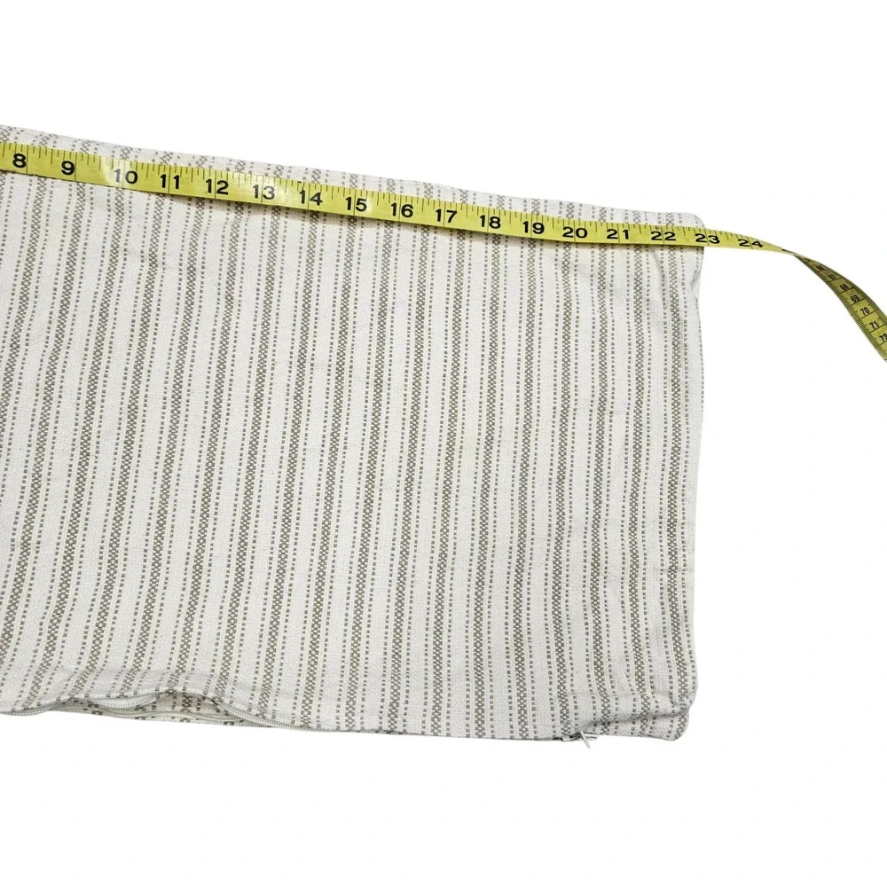 Lauren Ralph Lauren Pillowcases Set of 2 Beige Tan Stripe Zipper Closure 11